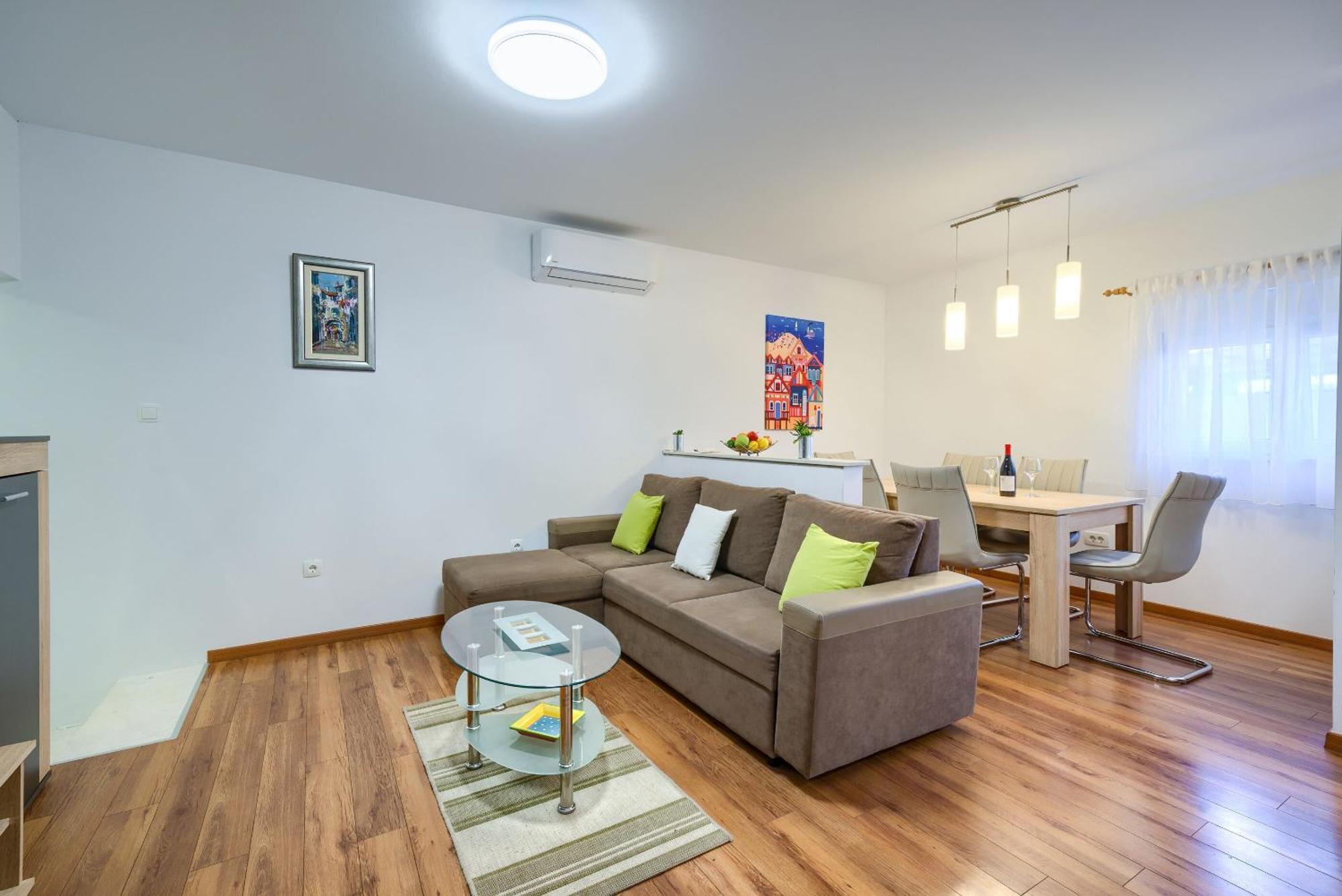 House Villa Drago 로고즈니차 외부 사진